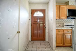 20751 Clark St, Woodland Hills, CA 91367 - Photo 8