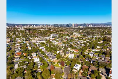 10840 Queensland, Los Angeles, CA 90034 - Photo 68