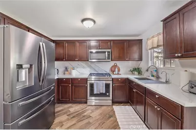 11113 Van Buren Avenue, Inglewood, CA 90044 - Photo 6