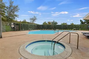 6698 Summerhill Ct, Oak Park, CA 91377 - Photo 26