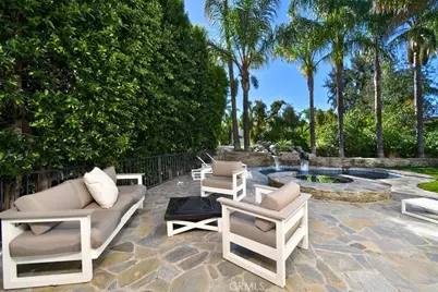 5070 Avenida Oriente, Tarzana, CA 91356 - Photo 36