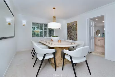 5070 Avenida Oriente, Tarzana, CA 91356 - Photo 6