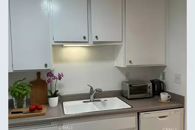 10770 Woodley #7, Granada Hills, CA 91344 - Photo 2