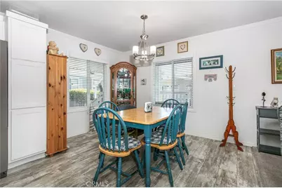 18 Portola, San Fernando, CA 91345 - Photo 8