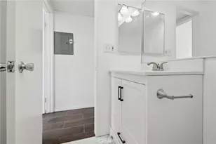 20134 Leadwell Street, Winnetka, CA 91306 - Photo 18