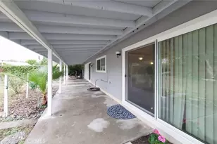 22201 Schoolcraft, Canoga Park, CA 91303 - Photo 36