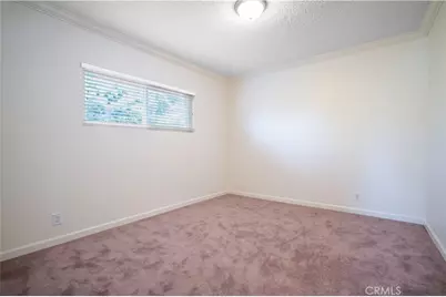 11018 Woodley, Granada Hills, CA 91344 - Photo 20