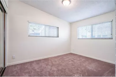 11018 Woodley, Granada Hills, CA 91344 - Photo 16