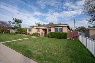 11018 Woodley, Granada Hills, CA 91344 - Photo 2