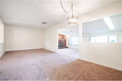 11018 Woodley, Granada Hills, CA 91344 - Photo 4