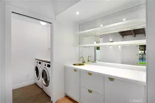 4676 Arriba Dr, Tarzana, CA 91356 - Photo 18