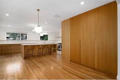 4676 Arriba Drive, Tarzana, CA 91356 - Photo 12