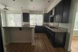 10662 Chiquita St, Studio City, CA 91602 - Photo 14