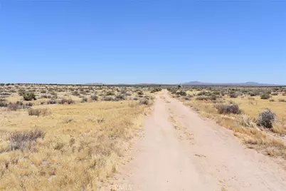 19500 E Avenue F, Hi Vista, CA 93535 - Photo 2