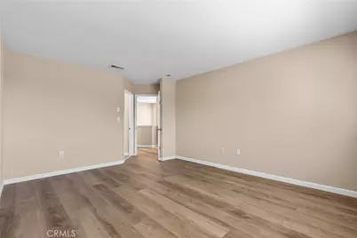 9447 Hendrix, North Hills, CA 91343 - Photo 22