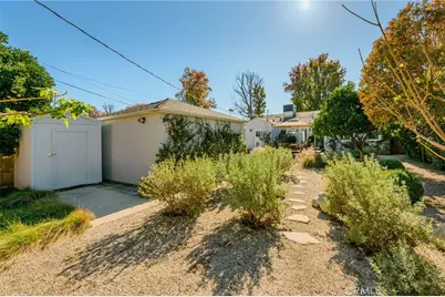 17641 Kittridge, Lake Balboa, CA 91406 - Photo 38