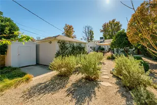 17641 Kittridge, Lake Balboa, CA 91406 - Photo 38