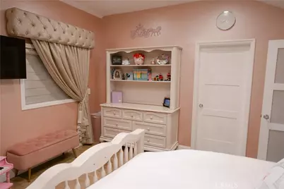 1135 E Verdugo Avenue, Burbank, CA 91501 - Photo 40