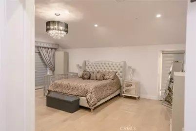 1135 E Verdugo Avenue, Burbank, CA 91501 - Photo 30