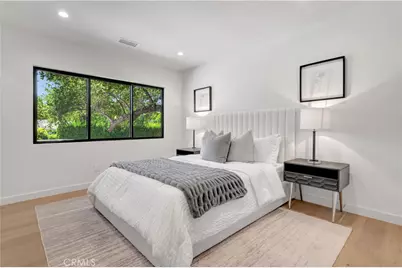 4830 Hasekian Drive, Tarzana, CA 91356 - Photo 10