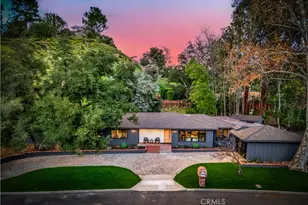 4830 Hasekian Dr, Tarzana, CA 91356 - Photo 16