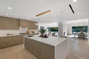 5330 Dubois Ave, Woodland Hills, CA 91367 - Photo 12