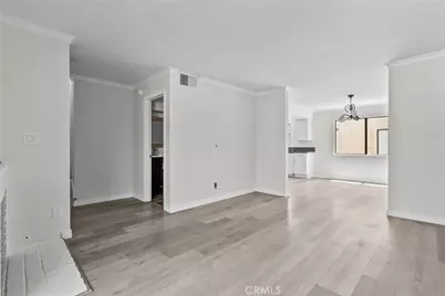 18958 Sherman Way #17, Reseda, CA 91335 - Photo 14