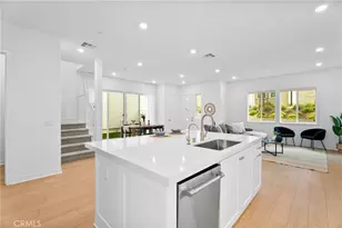 27124 Purple Sage Ct, Valencia, CA 91381 - Photo 6