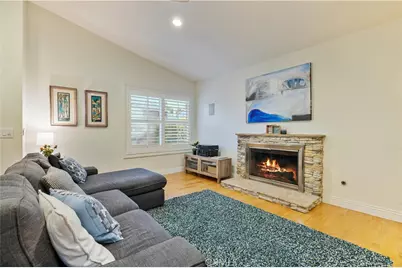 21633 Turmeric Court, Saugus, CA 91350 - Photo 8