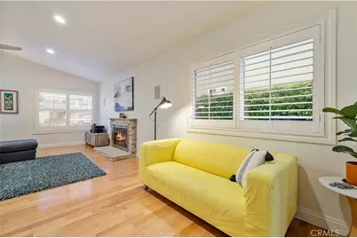 21633 Turmeric Court, Saugus, CA 91350 - Photo 12