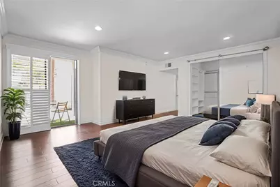 17140 Burbank Boulevard #105, Encino, CA 91316 - Photo 10