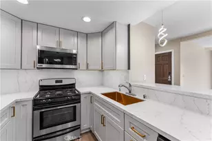 15511 Sherman Way, Van Nuys, CA 91406 - Photo 30