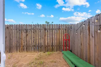 26142 Gravett Place, Saugus, CA 91350 - Photo 24