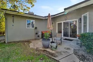 23549 Via Plata, Valencia, CA 91355 - Photo 36