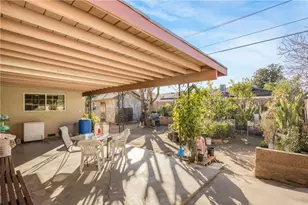 7777 Greenbush Ave, Panorama City, CA 91402 - Photo 32
