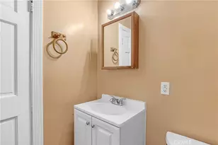 7777 Greenbush Ave, Panorama City, CA 91402 - Photo 20