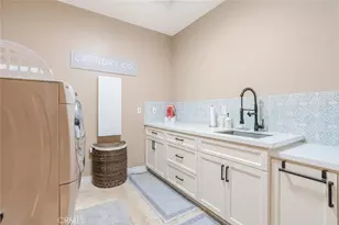 27 Round Up Rd, Bell Canyon, CA 91307 - Photo 28