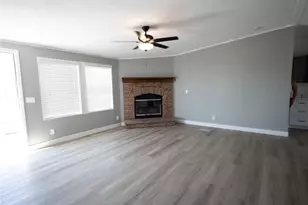 8925 Oleander, California City, CA 93505 - Photo 14