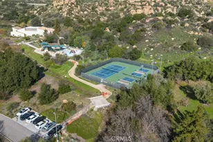 10140 Larwin Ave, Chatsworth, CA 91311 - Photo 30