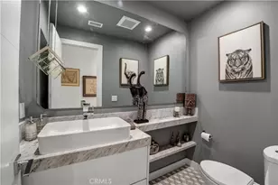 4326 Coronet Dr, Encino, CA 91316 - Photo 18