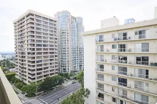 10747 Wilshire Blvd, Los Angeles, CA 90024 - Photo 14
