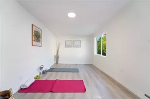 1637 Alvarado St, Los Angeles, CA 90026 - Photo 12