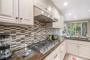 4727 Park Encino, Encino, CA 91436 - Photo 12