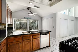 10 Bluff Point, Phillips Ranch, CA 91766 - Photo 16