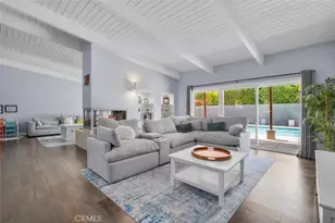 23701 Clarendon St, Woodland Hills, CA 91367 - Photo 4