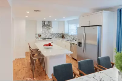 18550 Hatteras #16, Tarzana, CA 91356 - Photo 6