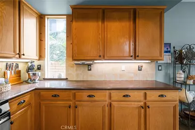 1575 River Wood Court, Simi Valley, CA 93063 - Photo 18