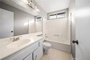 622 E Ave J11, Lancaster, CA 93535 - Photo 16