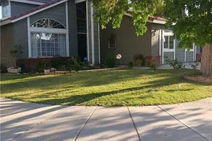 660 E Ave J 10, Lancaster, CA 93535 - Photo 2