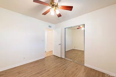 15652 Mayflower Ln, Huntington Beach, CA 92647 - Photo 18